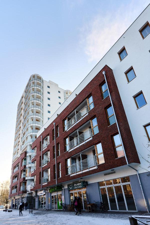 Golden Hour Apartments - Platan Tower Świnoujście Esterno foto